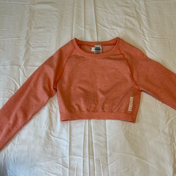 Gym shark crop top - Picture 2 of 5